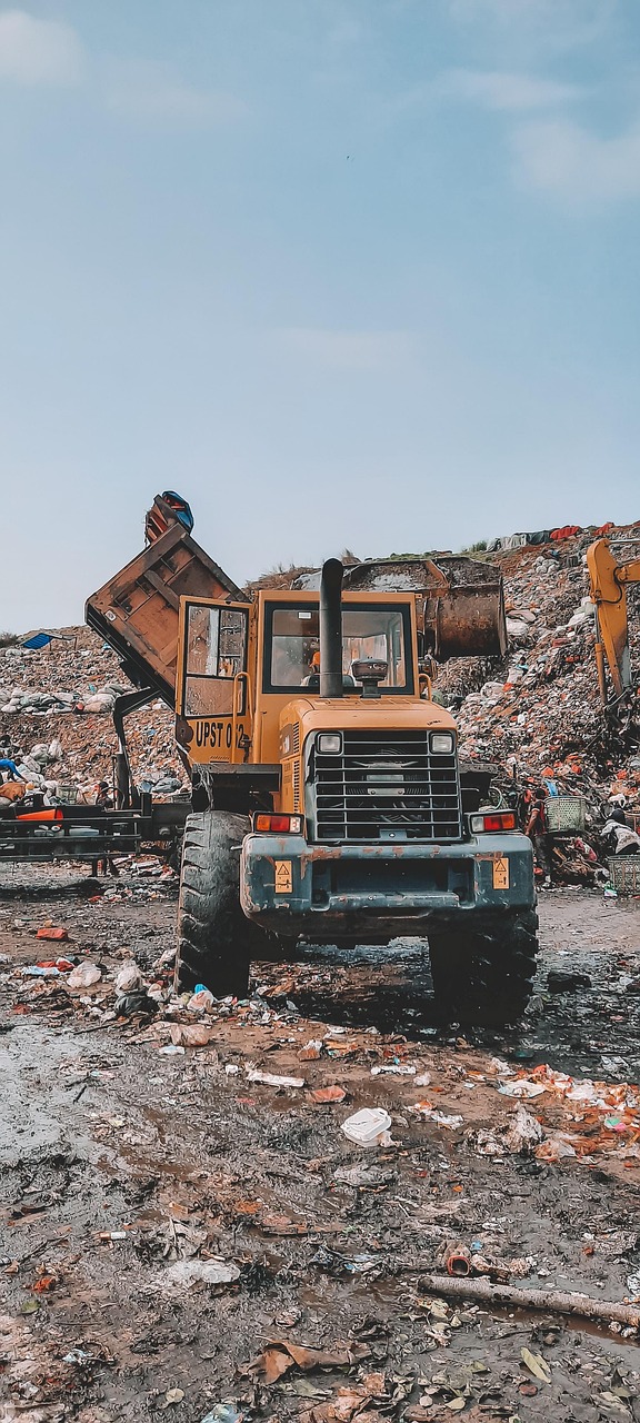 tractor, dump site, truck, dump truck, vehicle, trash dump, bantar gebang, indonesia, trash, junk, dump truck, dump truck, dump truck, dump truck, dump truck, trash dump, bantar gebang, bantar gebang, bantar gebang, trash, trash, trash